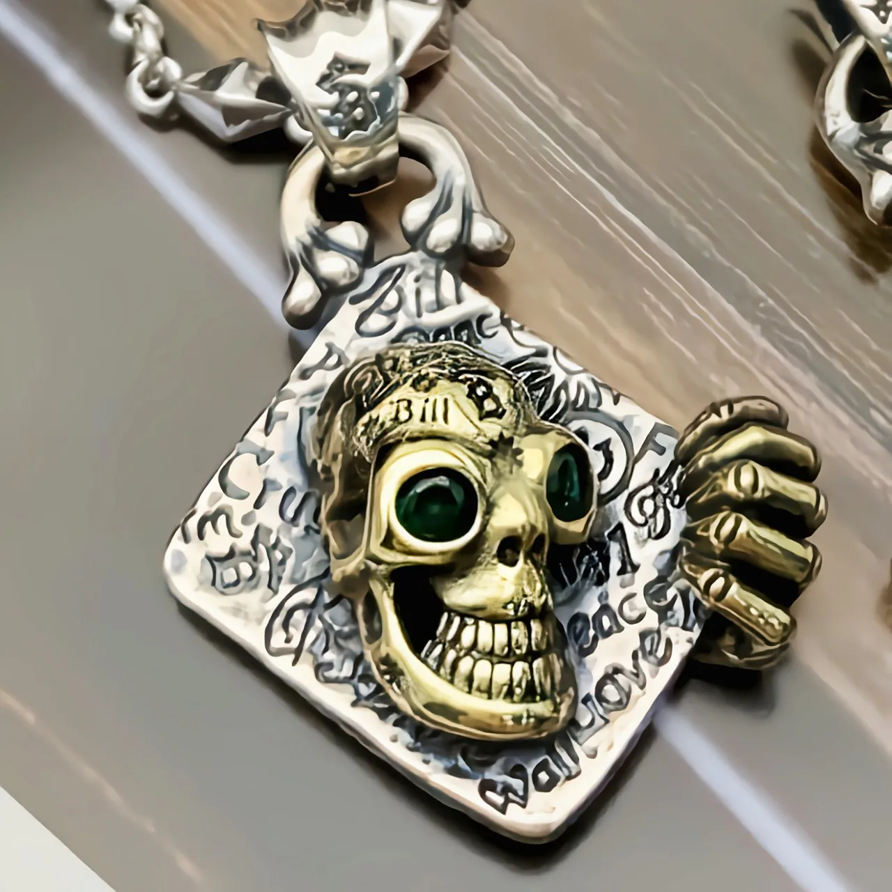 Fashion Tibetan Silver Hip Hop Style  Carved Ghost Hand Skeleton Graffiti Pendant Necklace Men's Sweater Chain Jewelry Gift