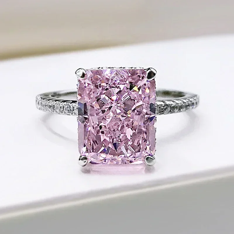 Light Luxury 925 Sterling Silver 8 * 10mm Yellow Pink Aquamarine High Carbon Diamond Cut Ring