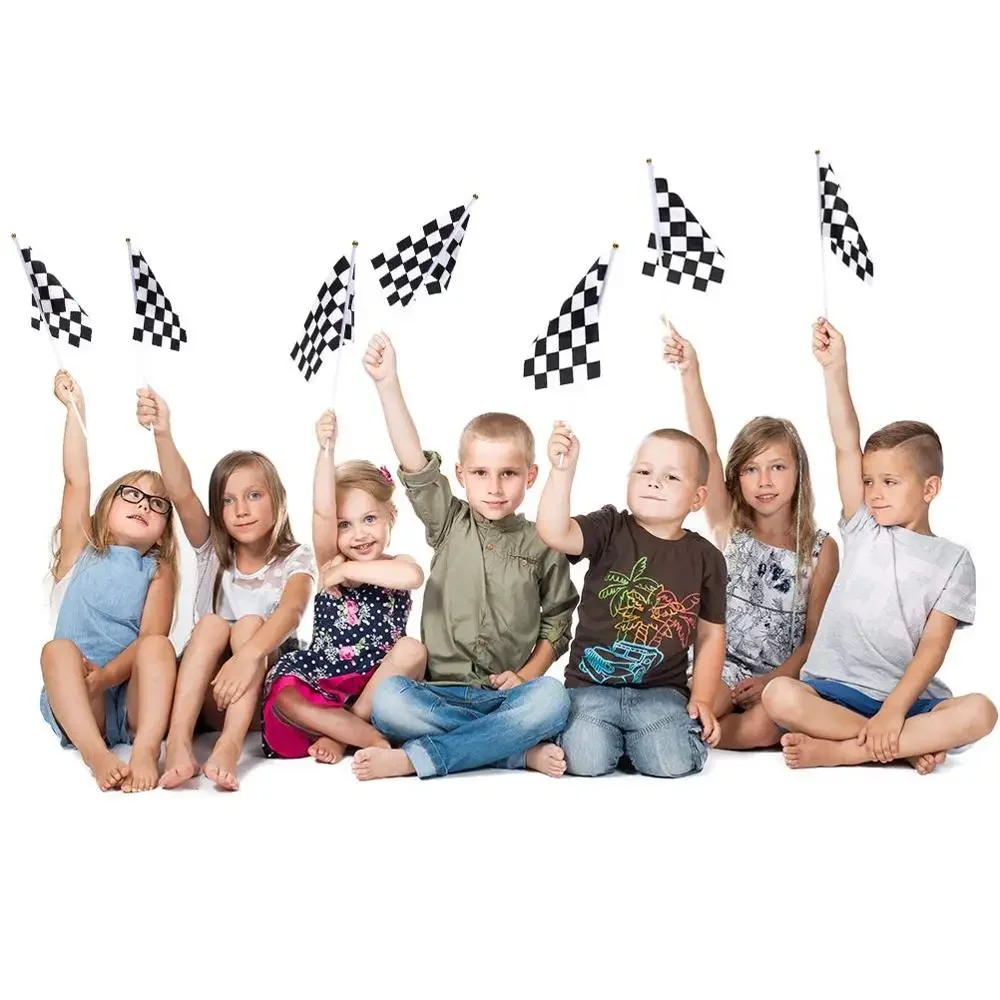 Schwarz weiß Rennwagen Party Deko Servies Schach Einweg geschirr Set karierte Flagge Party liefert Baby party Deko für Kinder