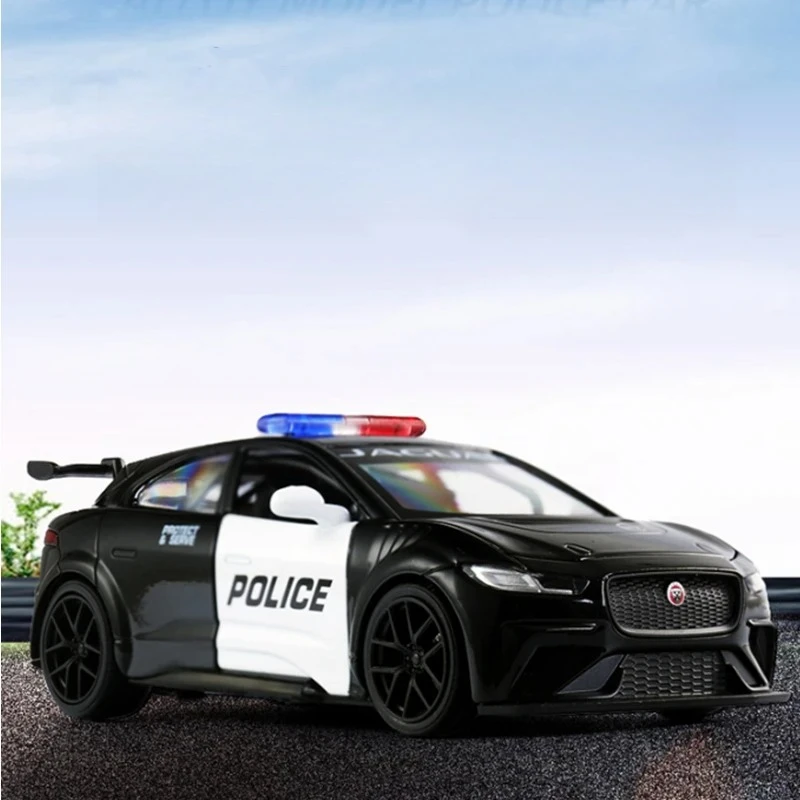 

Масштабная модель полицейского автомобиля Jaguar I-PACE 1:32, литая под давлением, с имитацией звука и света, подарок для детей