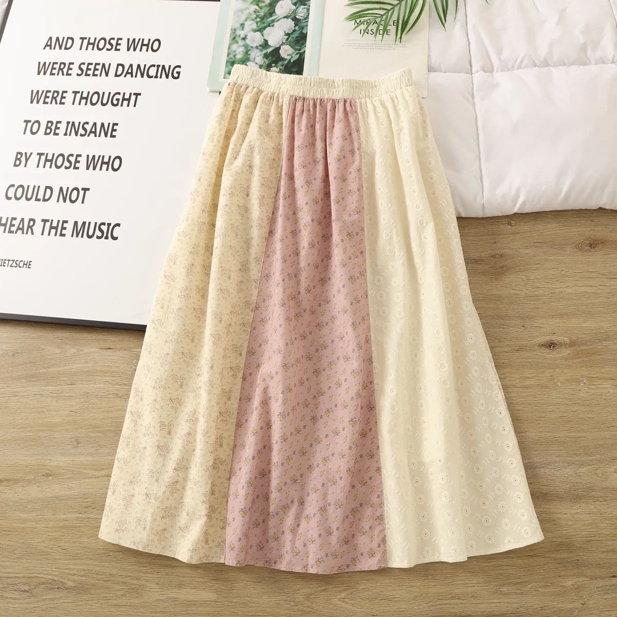 2025 Mori kei faldas largas de retales con estampado de cintura elástica a la moda para mujer estilo rústico 100% faldas midi acampanadas de algodón