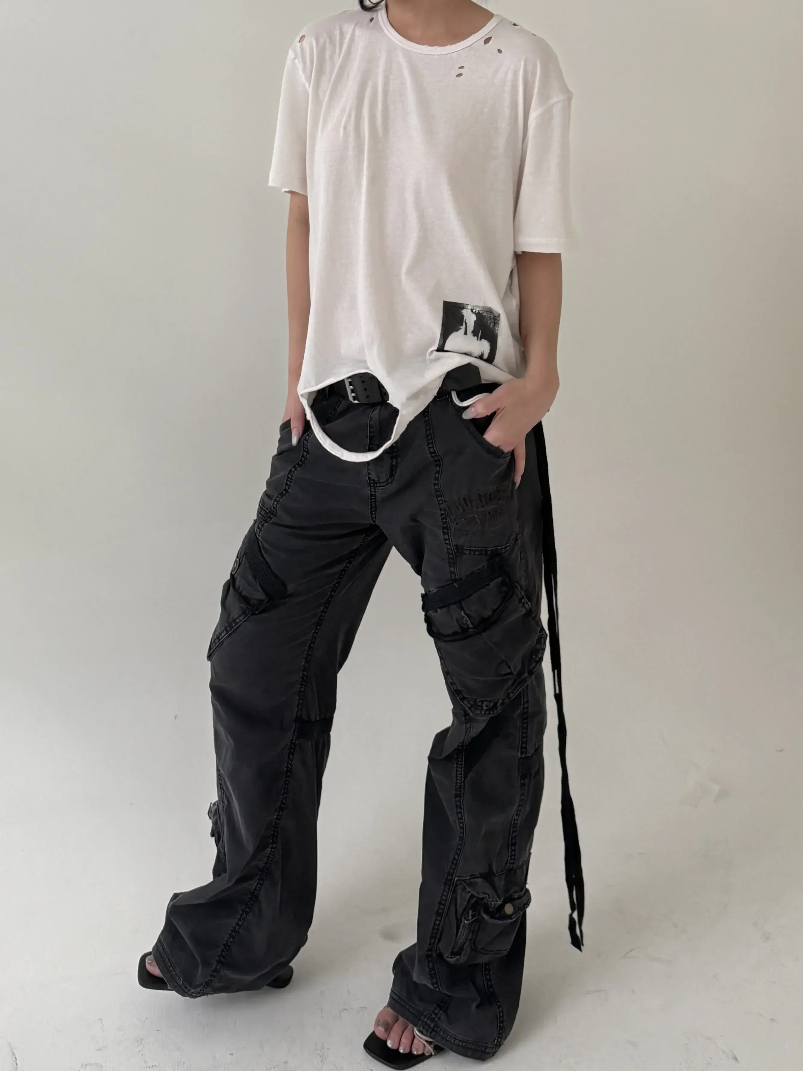 Ann white ripped patch print streamer boxyT-shirt