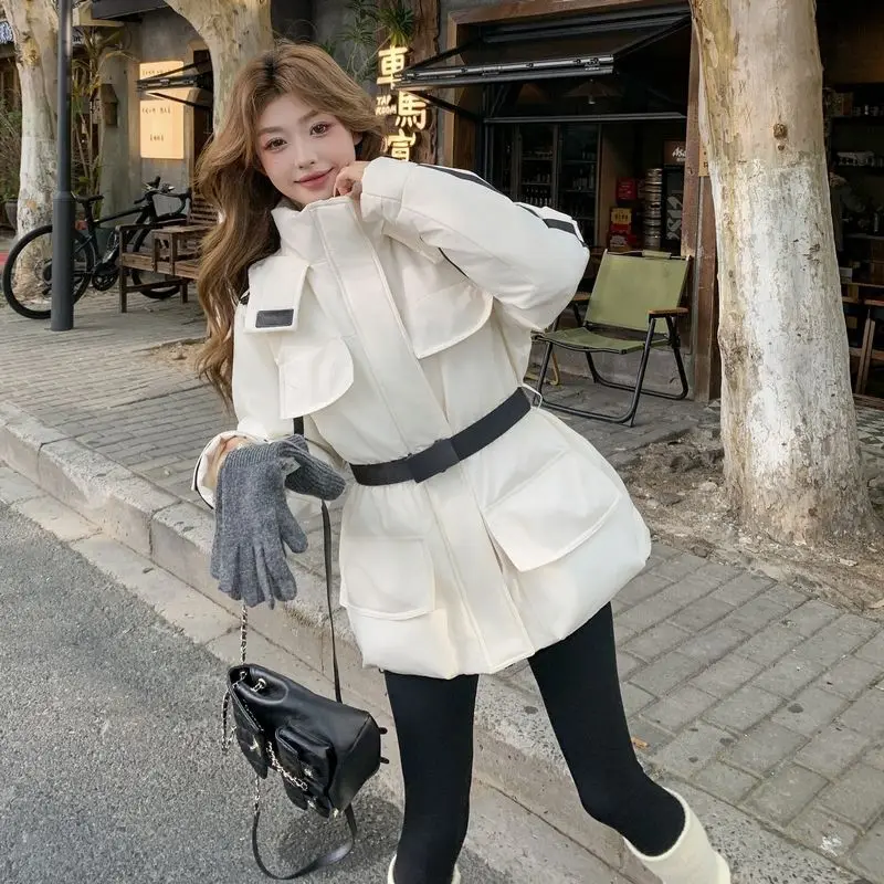 

Winter New Hooded Color-Blocking Design Outdoor Warm Casual Cotton Jacket With Belt Women Simple Commuting Versatile Coat