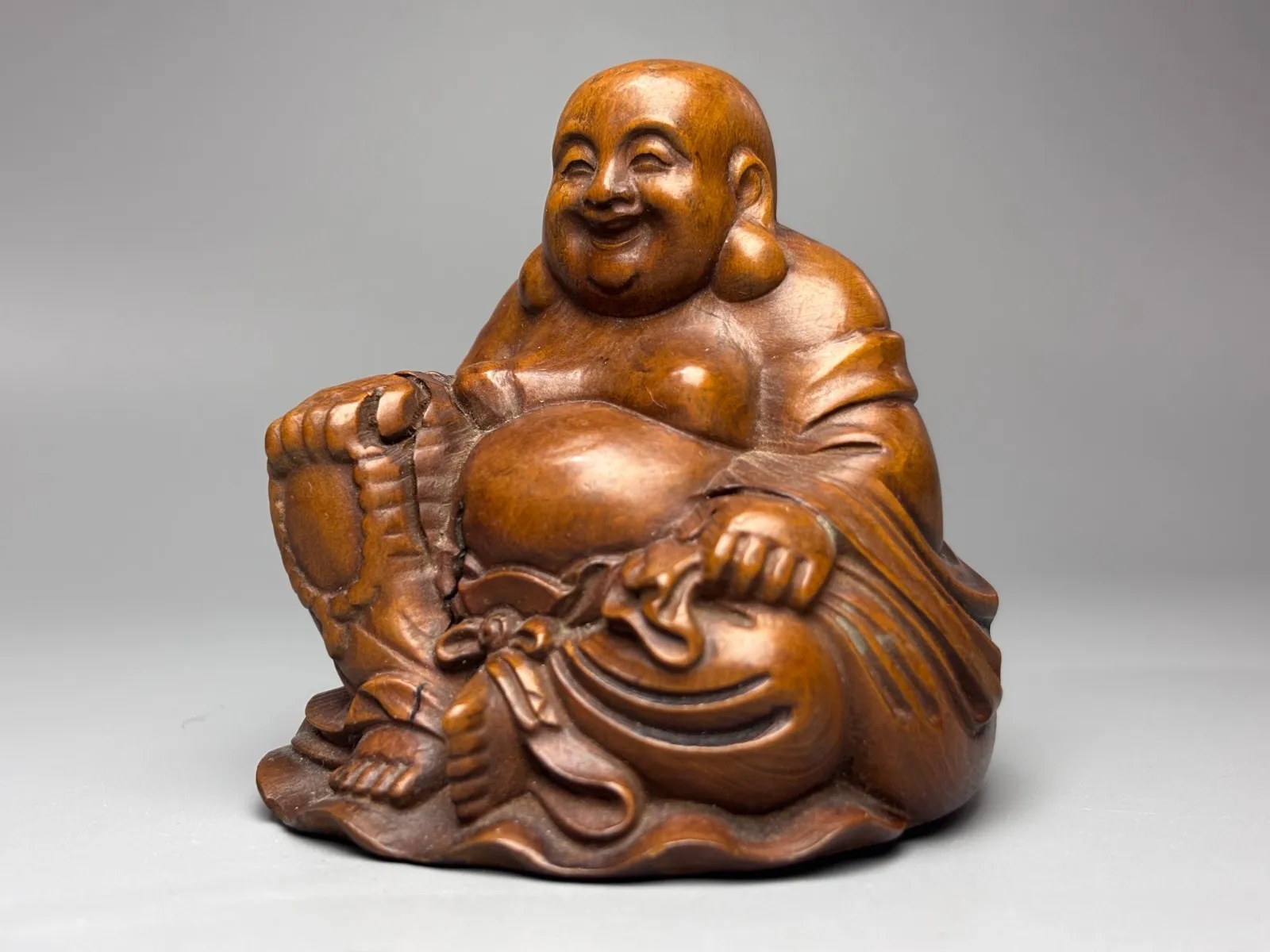 3.1'' China Exquisite Boxwood Handmade Carved Maitreya Buddha Amulet Statue W664