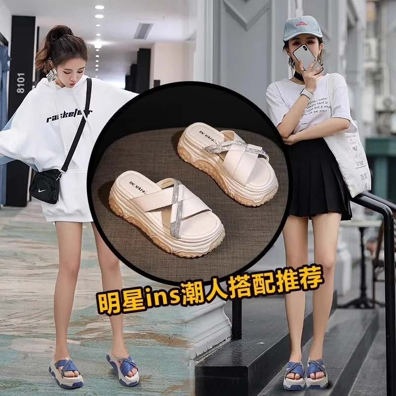 Female Shoes House Slippers Platform Luxury Slides Med Summer Clogs Woman 2024 Designer Soft Beach Flat Microfiber Casual Bonded