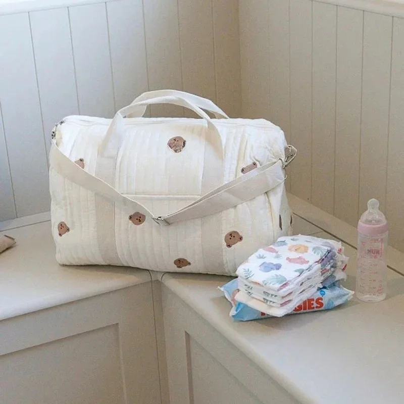 Luxury Large Travel Mom Diaper Shoulder Storage Mom Diaper Storage Bag Cotton Quilted Baby Hospital Bag
