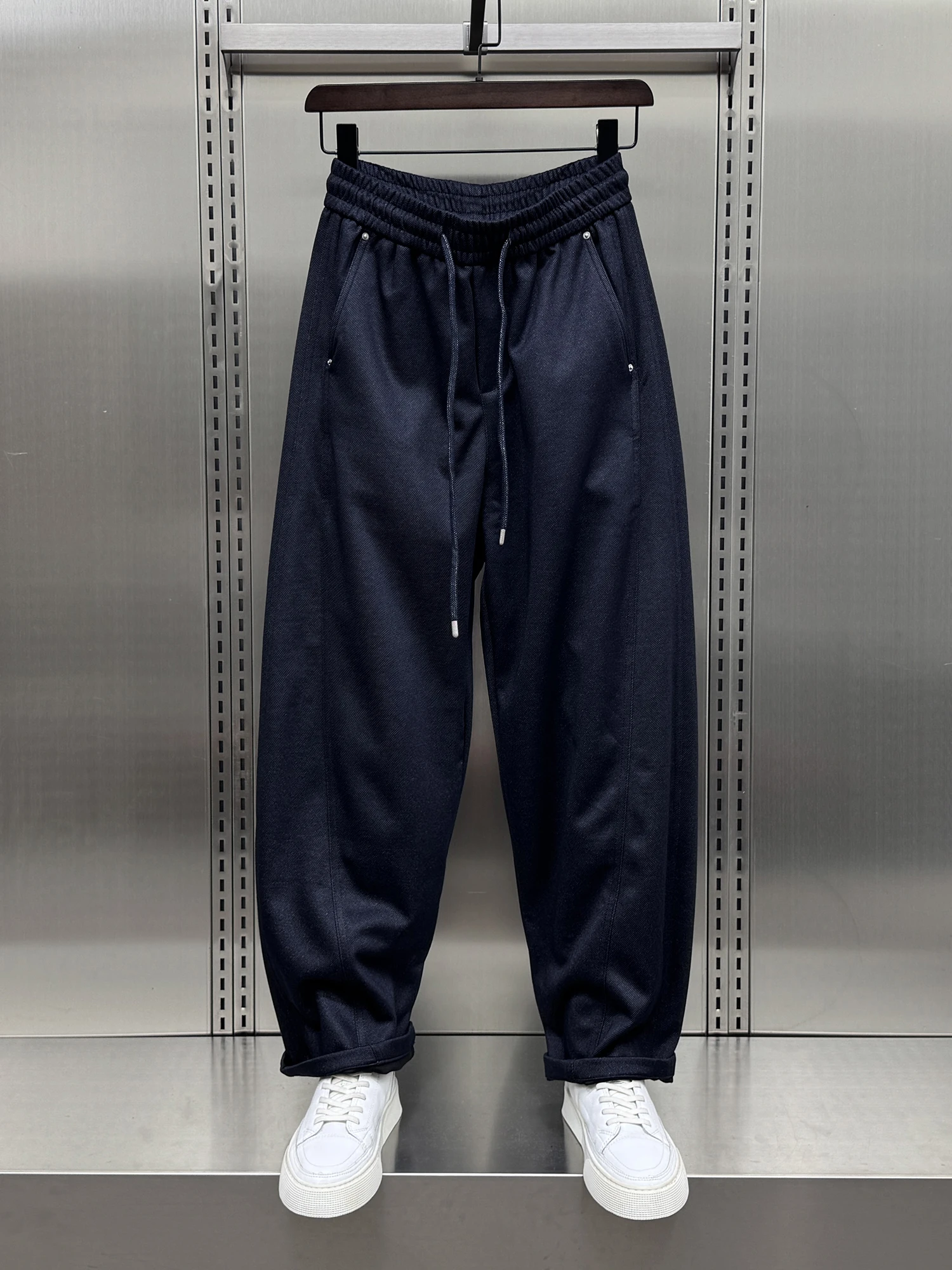 

Мужские свободные брюки прямого кроя, осень 2025, новинка, простые однотонные спортивные повседневные широкие брюки, модный бренд