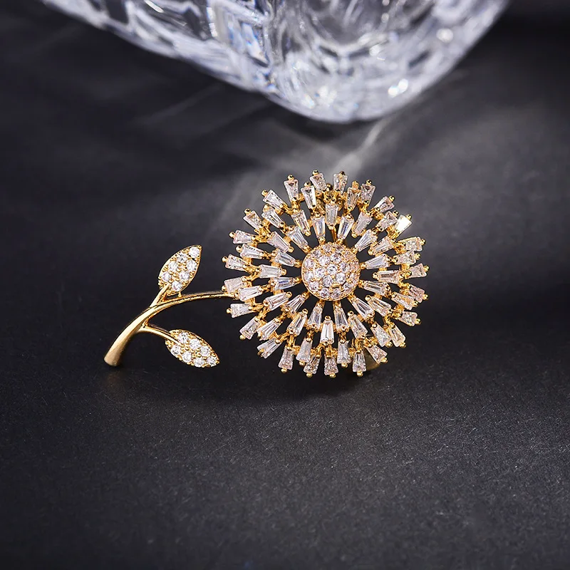 

New Fashionable Exquisite Dandelion Brooch Versatile Clothing Accessories