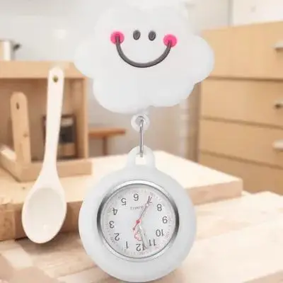 

1Pcs Nurse Pocket Watch Retractable Silicone Watch Easy to Wear Durable for Nurses Doctors Nurse Watches for Women