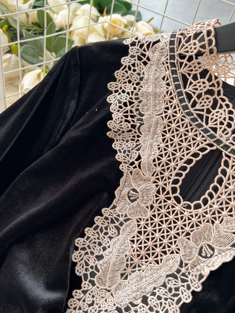 Vintage Lace Patchwork Hepburn Dress Women 2024 Autumn New Stand Collar Long Sleeve Gathered Waist A-line Palace Fashion Dress