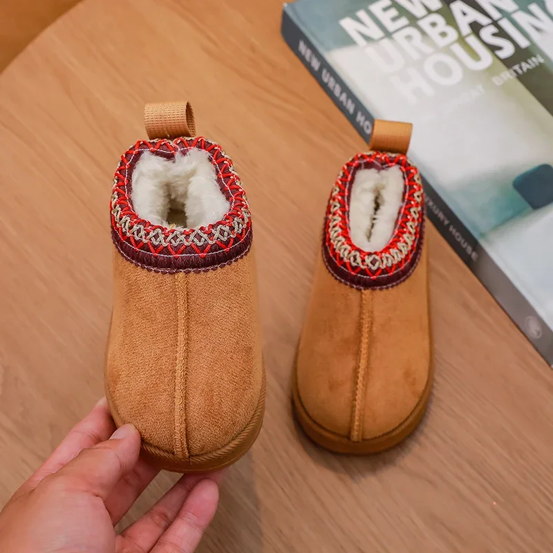 

Winter New Girls Causal Cotton Boots 2025 Fashion Kids Ankle Boots Warm Solid Color Children's School Plush Shoes Soft Versatile