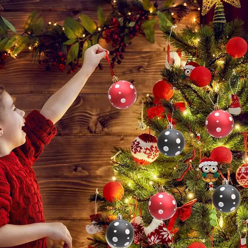 Black Christmas Orn…