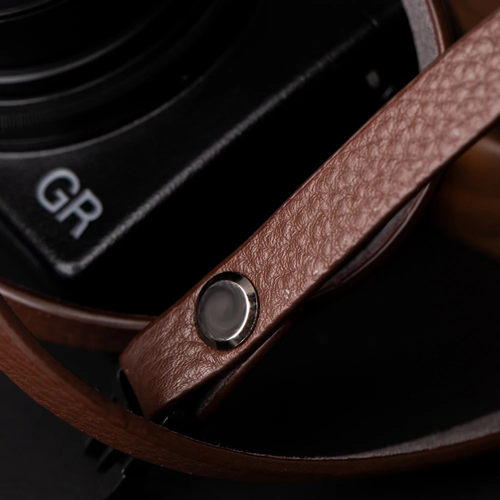 Genuine Leather Camera Shoulder Neck Strap Sling for DSLR Mirrorless Cameras Quick Release Shoulder Neck Strap Wrist Strap