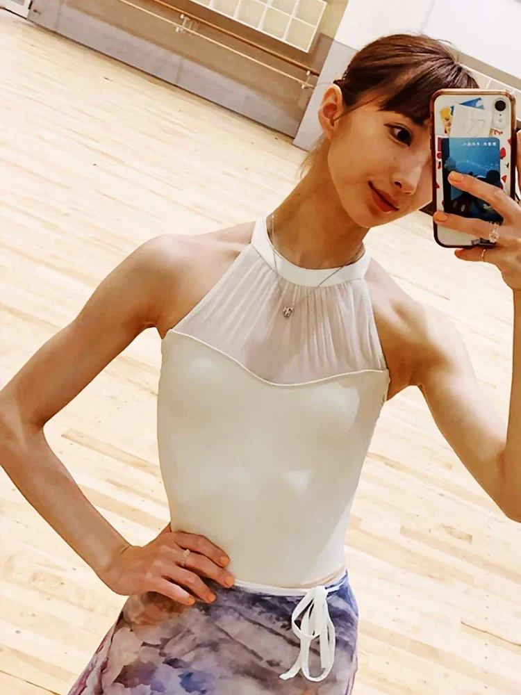 Sexy White Ballet Leotard For Women Adult Elegant Halter Neck Mesh Stitching Gymnastics Leotard Ballerina Dance Costume