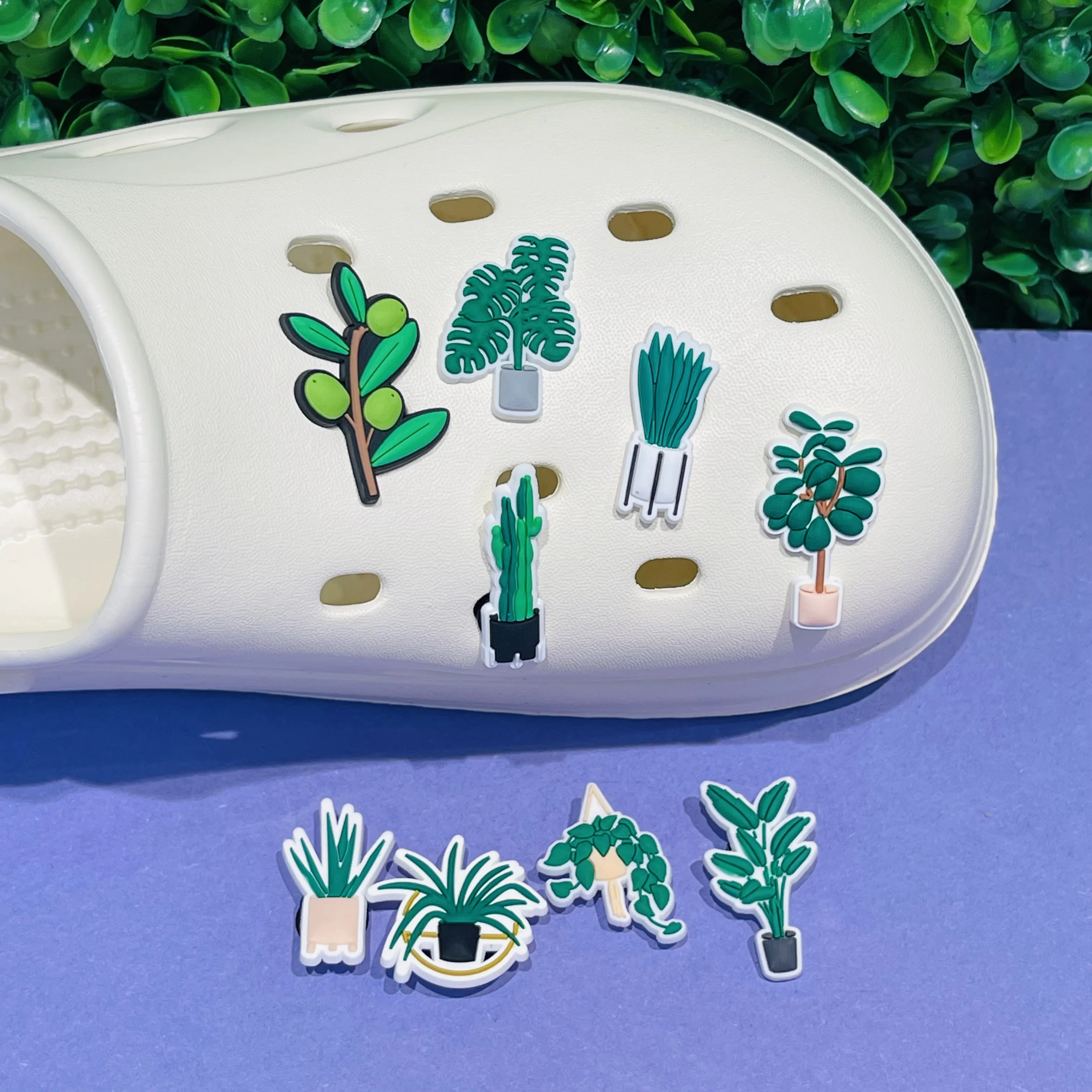 

New 1-9PCS Potted Plant Chlorophytum Golden Pothos Cactus PVC Shoe Charms Garden Shoes Button Decorations DIY Backpack Kid Gift