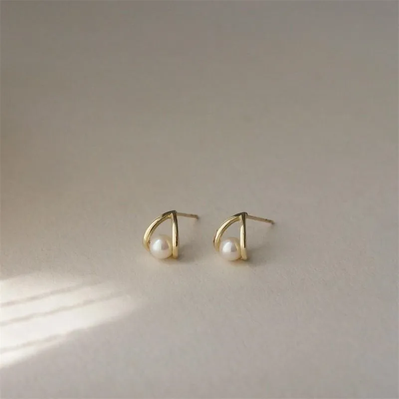 Simple Temperament INS Pearl Geometric Stud Earrings for Women 925 Sterling Silver 14k Gold Plated Jewelry Gift