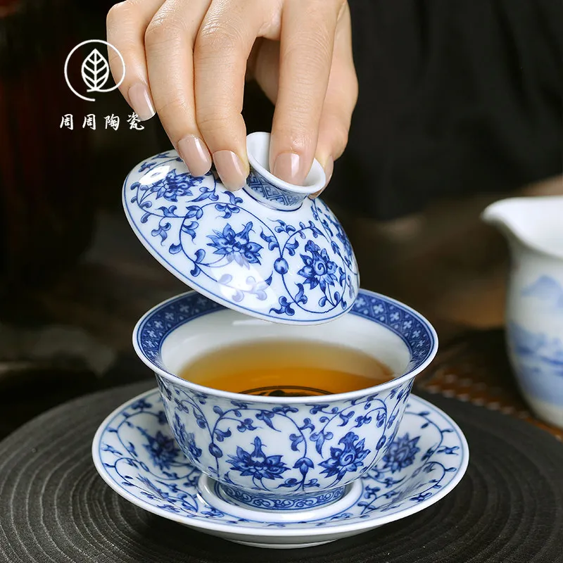 High-End Jingdezhen Blue and White Interlock Branch Gaiwan Non-Scald Tea Brewing Bowl Household Porcelain Set Large