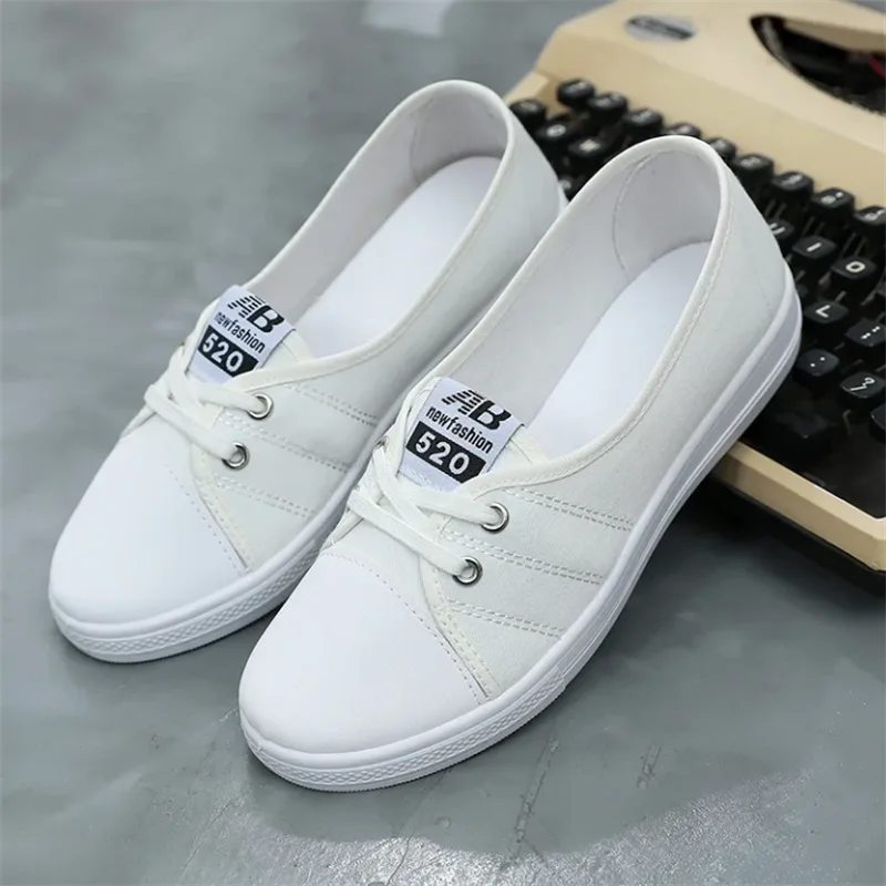 Women Canvas Shoes Soft Bottom Women\'s Shoes Shallow Flat Woman Shoes Leisure Sports White Non Slip Shoes Youth Women\'s Shoes