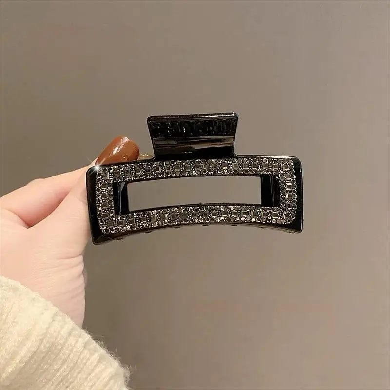 Modischer, mit Kanten besetzter, quadratischer, einfacher, hochwertiger Haarspange für Frauen – Detail 6