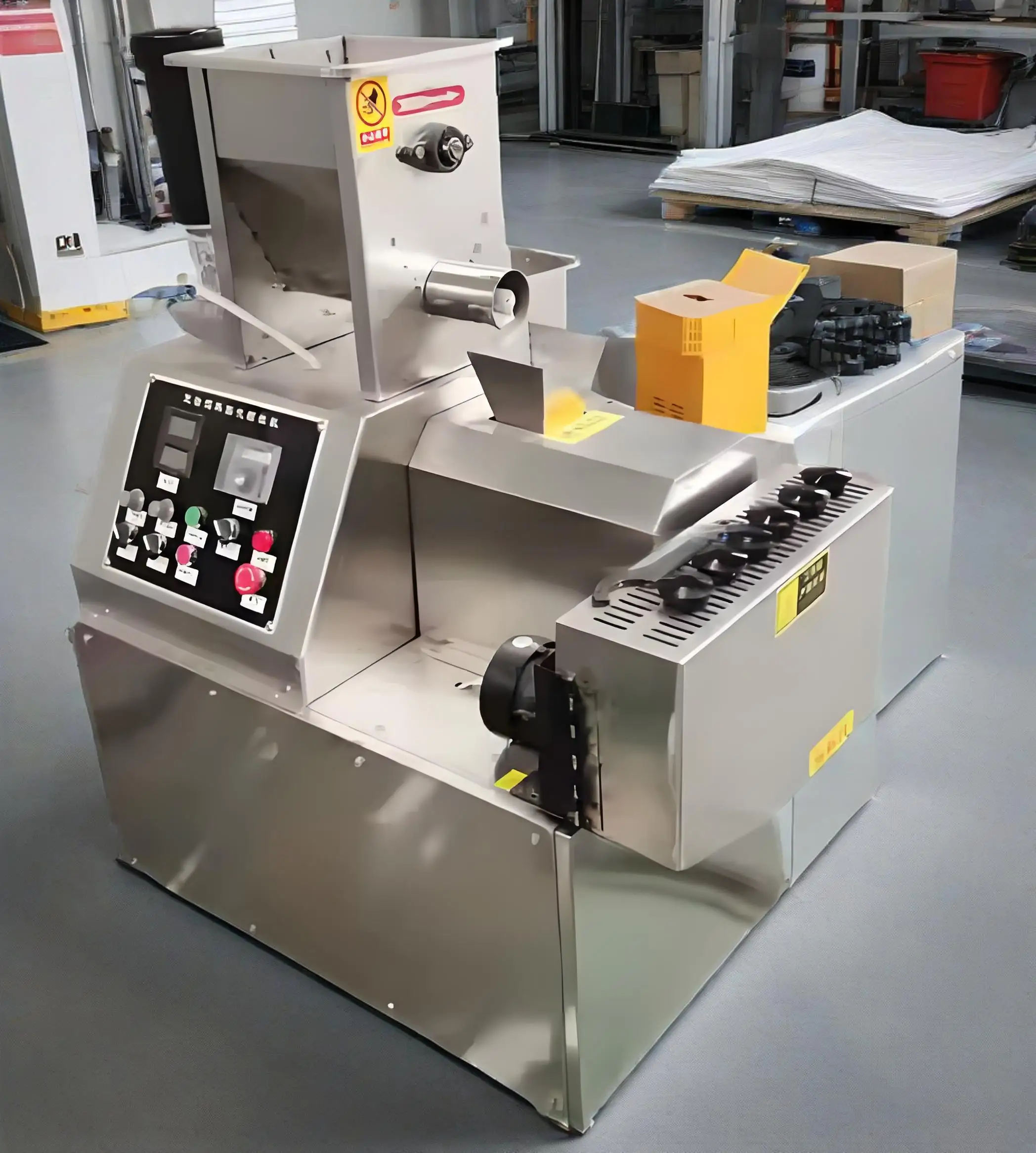 Small Puffing Machine Line Puff Rice Maize Corn Flour Pellet Snack Food Extruder Machine