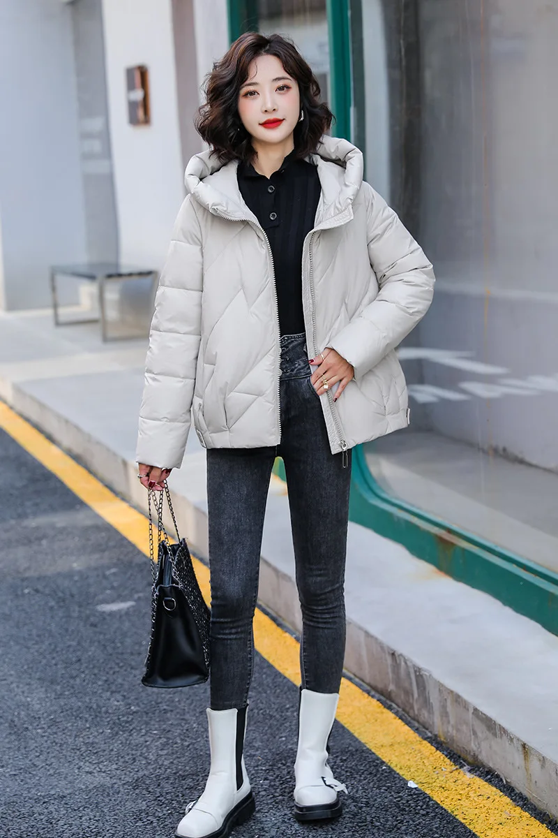 Women's Short Winter Cotton Jacket Warm New Loose Hooded Thick Cotton Coat Trendy Quilted Cotton Padded Jacket Parkas Clothing
