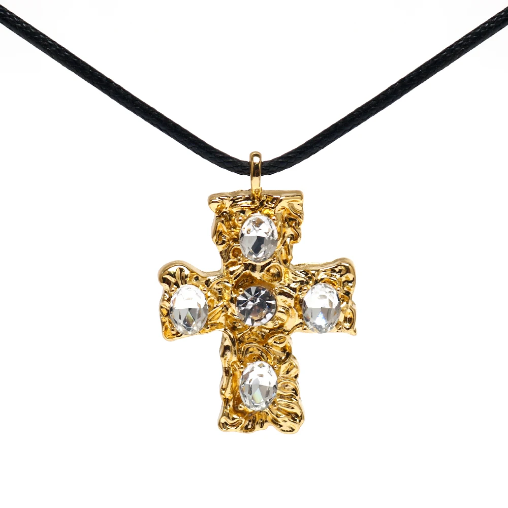 Fashion Geometric Cross Pendant Necklace Black White Rhinestone Inlaid Cross Metal Jewelry Friend Accessories