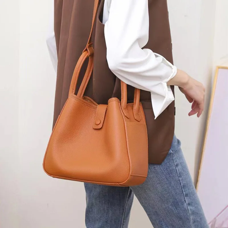 

Women's Genuine Leather Tote Purse Handbag for Women Crossbody Bag Top Handle Large Capacity Satchel Work Tote Bag Commuter Bag