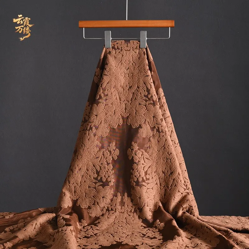 Three-dimensional floral dark-patterned jacquard fabric for the Hanfu blouse and skirt handcrafted by a designer