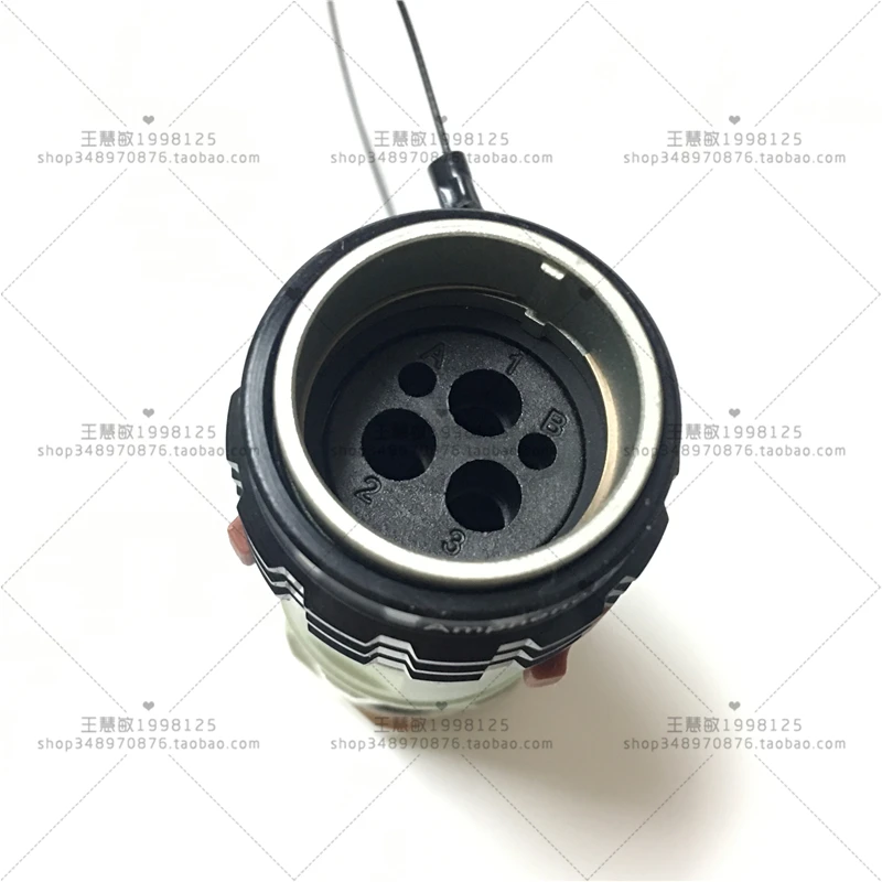 HVG1P403MC Amphenol Automotive Connector Factory