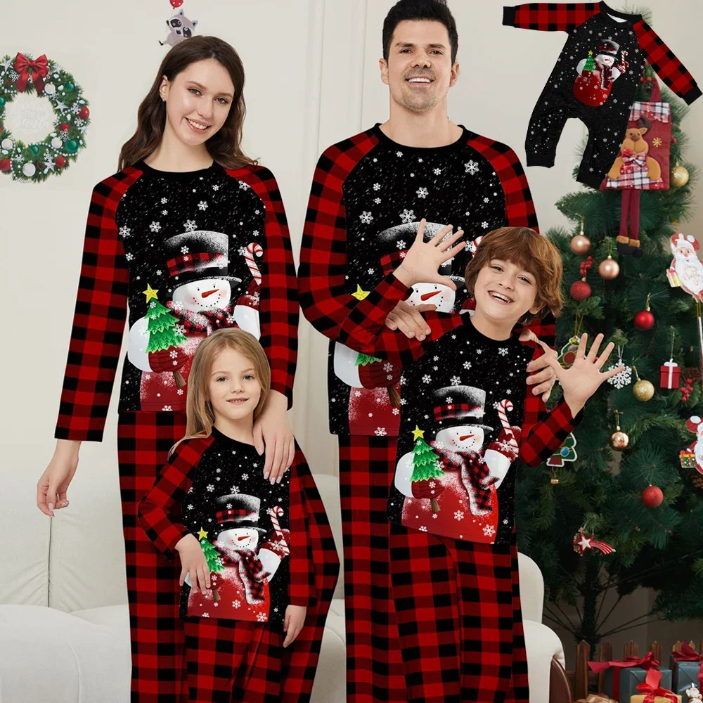 Pijamas familiares de Navidad Conjuntos a juego Conjuntos de ropa 2025 Estampado de dibujos animados Madre Niño bebé Navidad Familia Look Pijamas Ropa de dormir