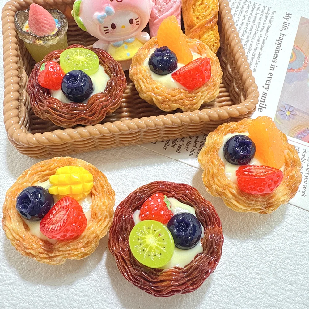 3/30pcs Dollhouse Miniature Resin Decor Decoration Strawberries Egg Tart with Raspberry Banana Bread Doll Accessories