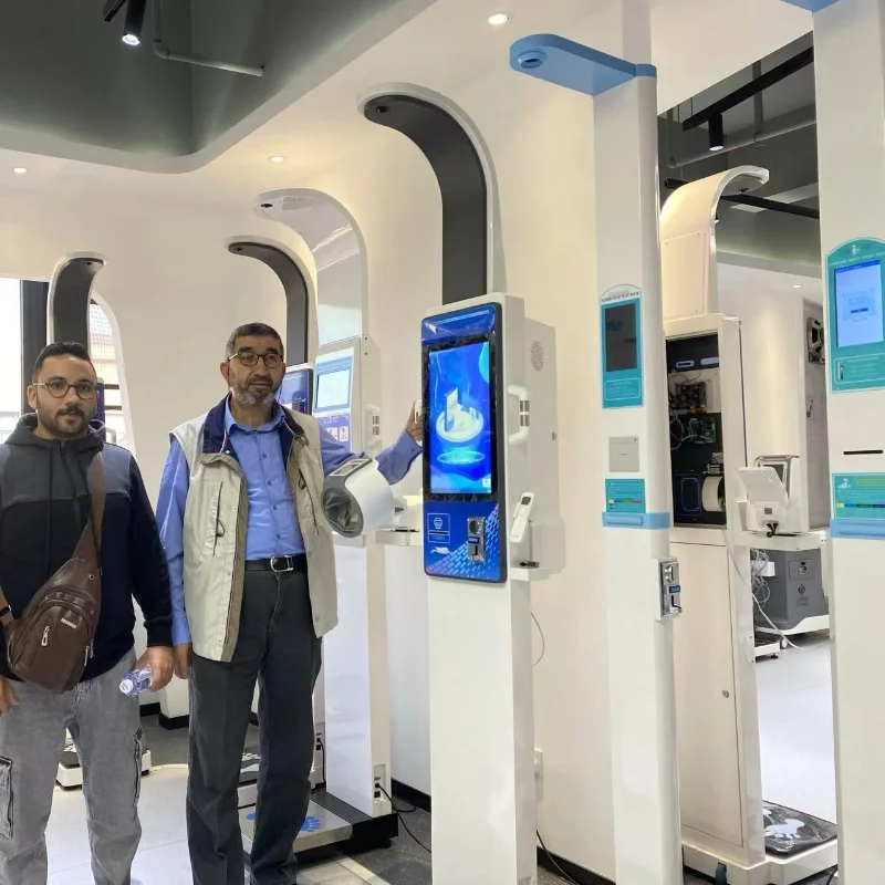 Estación de control corporal para examen de salud de autoservicio Báscula que funciona con monedas