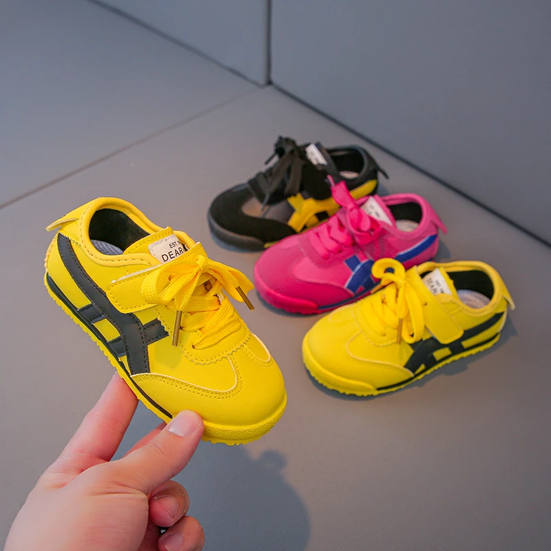 Primavera autunno nuove scarpe da tavola sportive per bambini suola morbida Retro ragazzi ragazze scarpe Casual colorate in rete antiscivolo giallo,