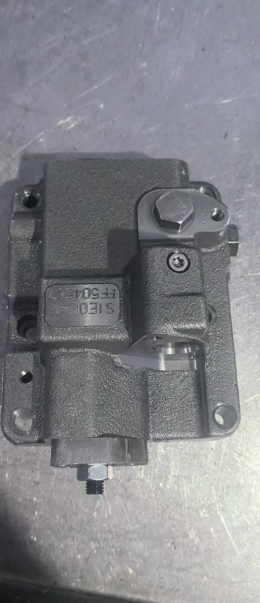 

E336GC Hydraulic Pump Regulator Valve for Excavator Hydraulic System Parts E320 E320L E325