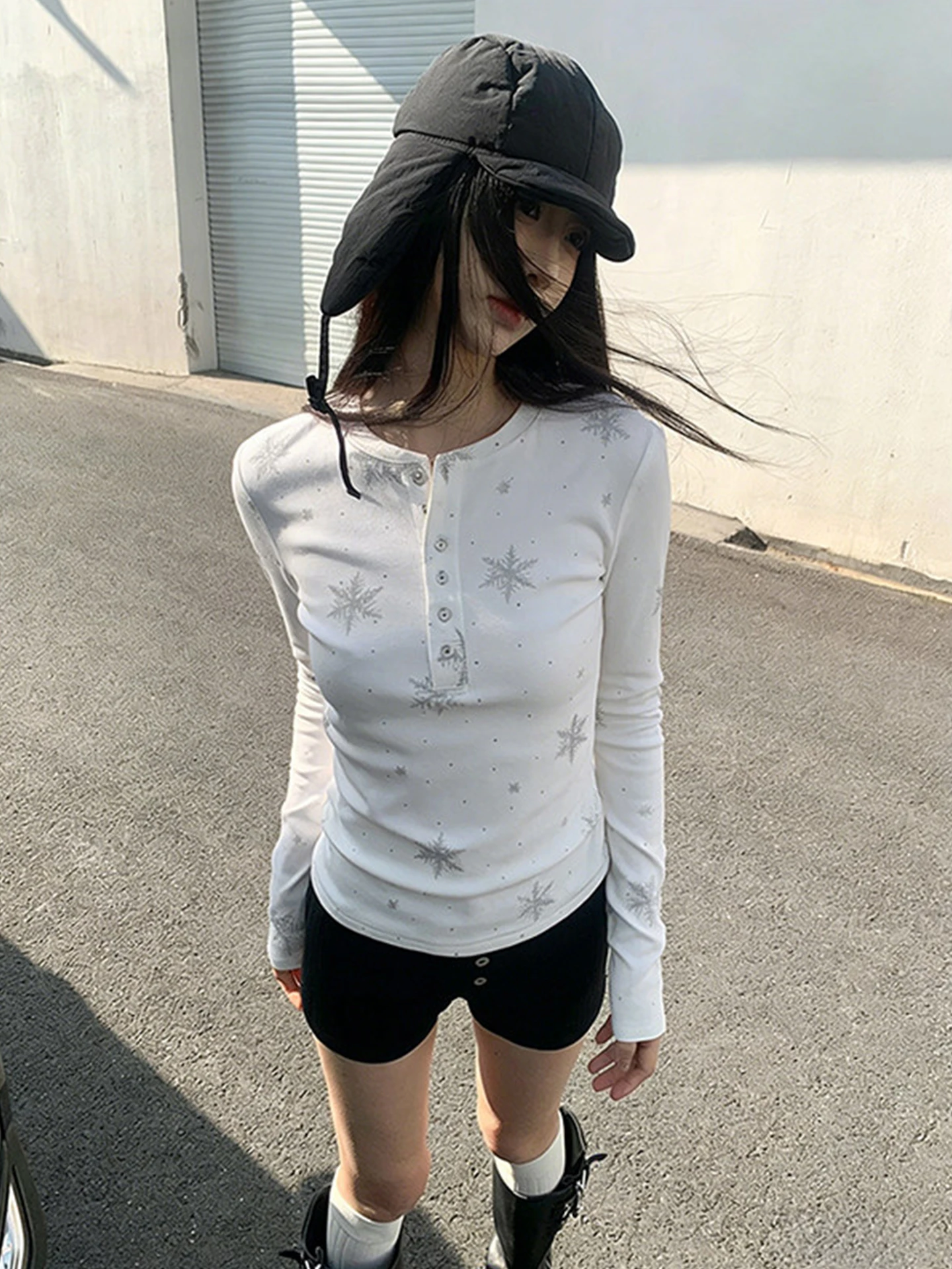 

American Heavyweight Long Sleeve T-Shirt Women Early Spring New Slimming Base Shirt Inner Wear Top Sparkling Rhinestone Design