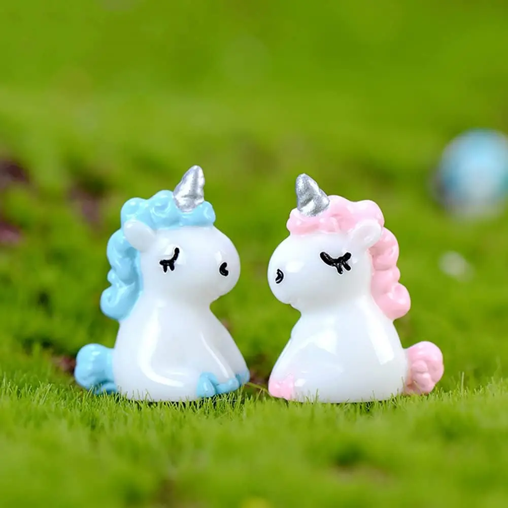 10/20 قطعة راتينج صغير لطيف يونيكورن المشهد الصغير الحلي شخصيات يونيكورن الصغيرة DIY بها بنفسك الجنية حديقة الزجاج الحاويات بوعاء