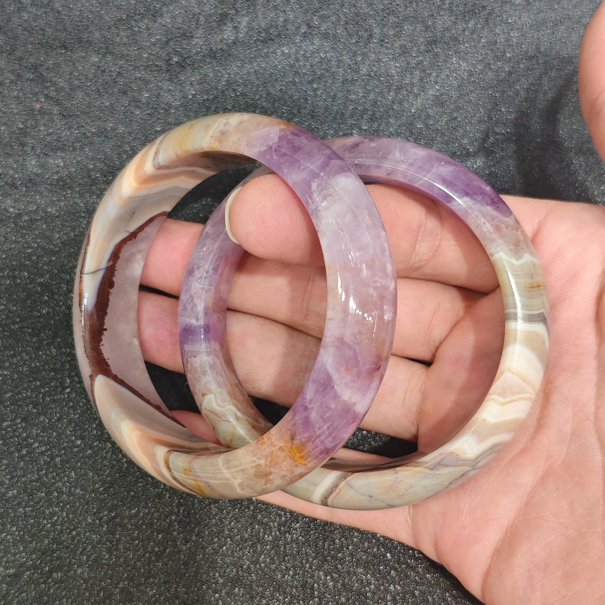 Natural Amethyst Agate Bangle Bracelet Gemstone Smooth Bangle Purple Crystal Banded Jewelry Present Accessories Supply 1 Piece
