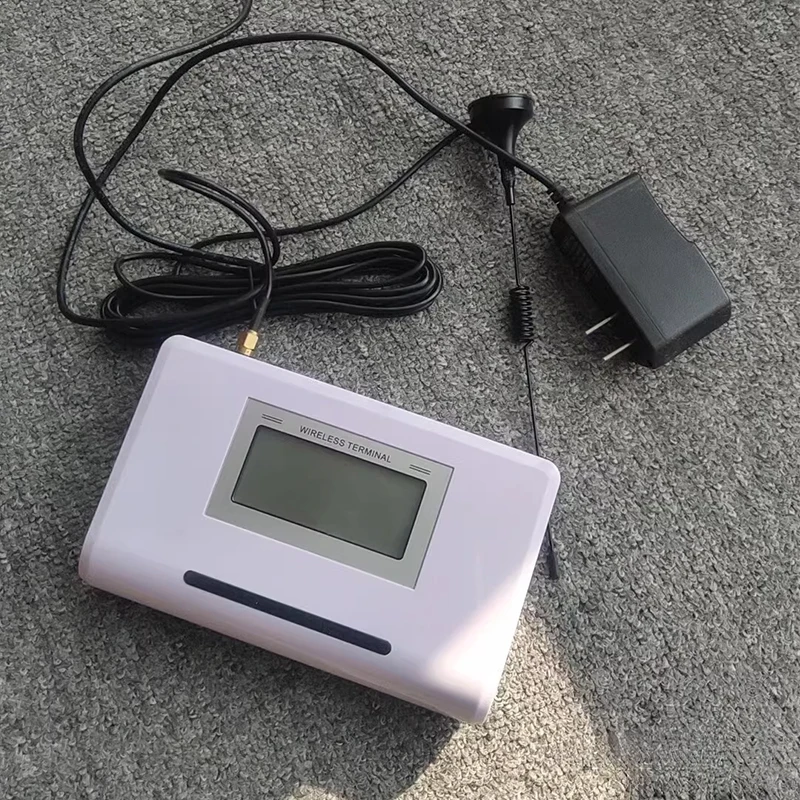 

GSM-терминал с LED-дисплеем для систем сигнализации, АТС, лифтов, с поддержкой Caller ID, смены IMEI, RJ11, чистым голосовым сообщением