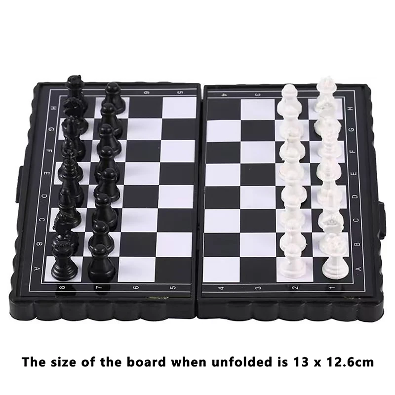 Portable Foldable Magnetic Pocket Plastic Chess Multifunctional Suitable For Party Family Activities