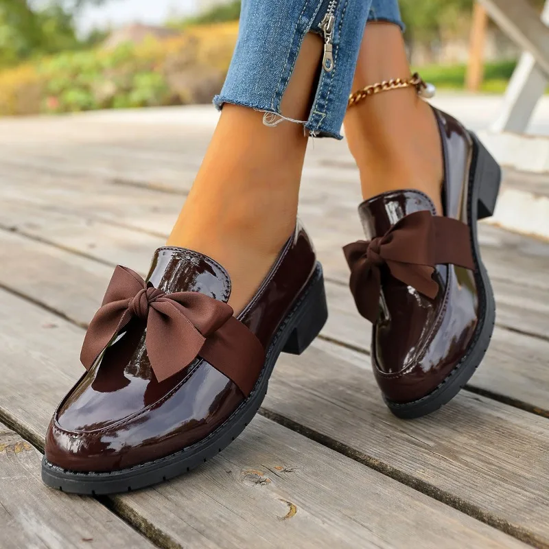 

High Quality Bowknot Slip on Loafers for Women New Solid Color Patent Leather Shoes for Woman Comfort Soft Sole Platform Loafers
