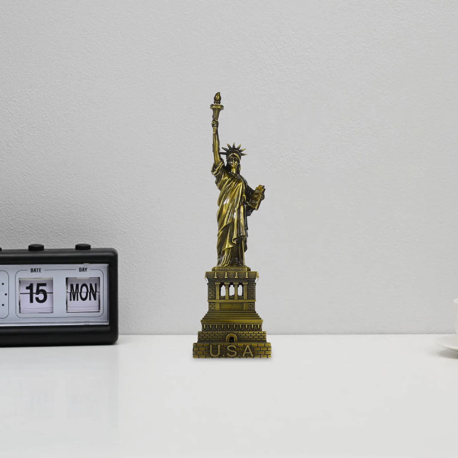 New York City Liberty Island Collection Vintage Decor American Statue of Household The