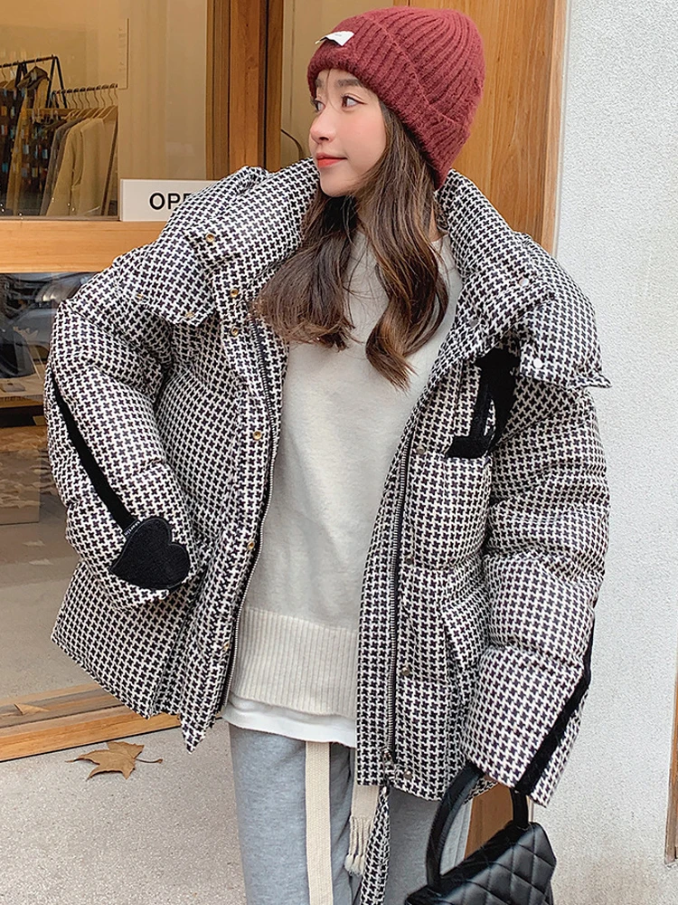 2024 New Winter Women\'s Down Jacket Oversized Hooded Plaid Puffer Coat 90% White Duck Down Parkas Thick Warm Loose Snow Outwear