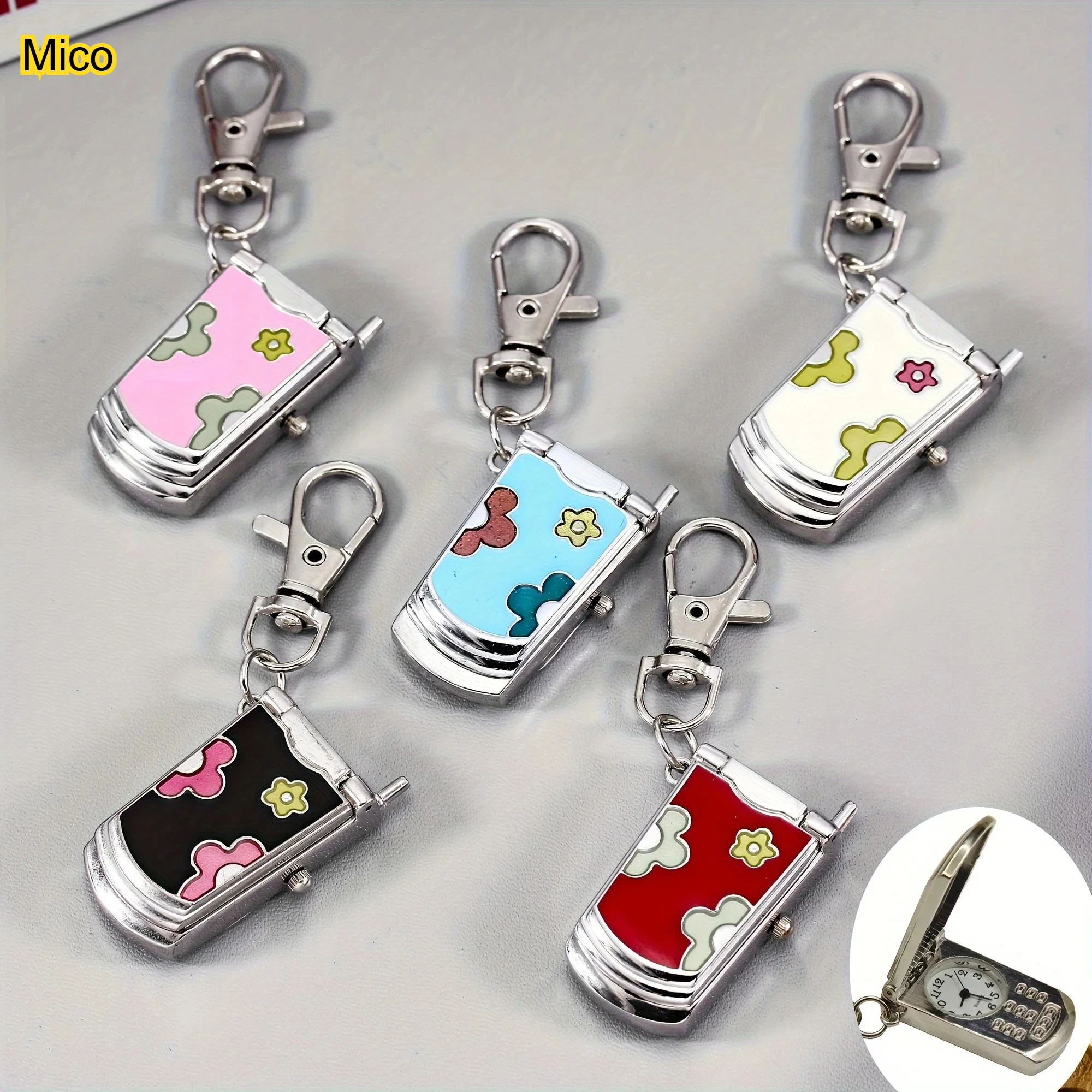 

Fashion Vintage Flip Phone Keychain Watch Decorative Hanging Pendant Creative Gift Ornament