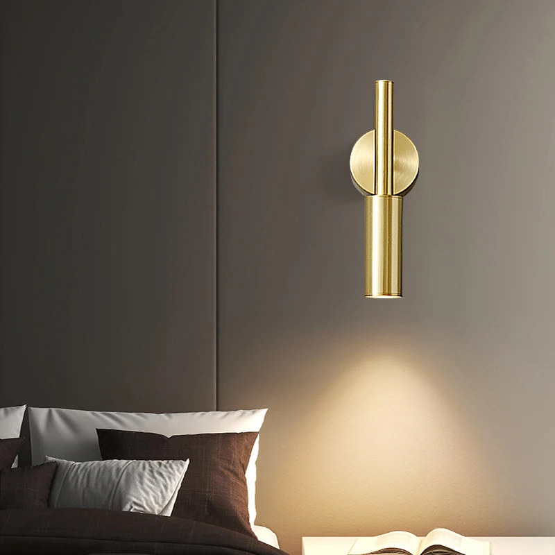 

Minimalist bedside wall lamp Bedroom light luxury all copper background wall wall lamp Nordic apartment Hotel room Creative read
