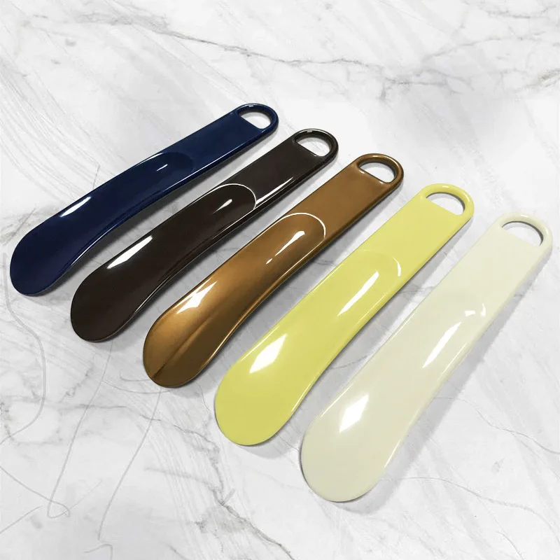 calcadeira-de-plastico-de-20cm-para-pessoas-preguicosas-uso-domestico-conveniente-sem-necessidade-de-curvar-a-cintura-seis-cores-dispositivo-para-calcar-sapatos-ferramenta-para-calcar-sapatos
