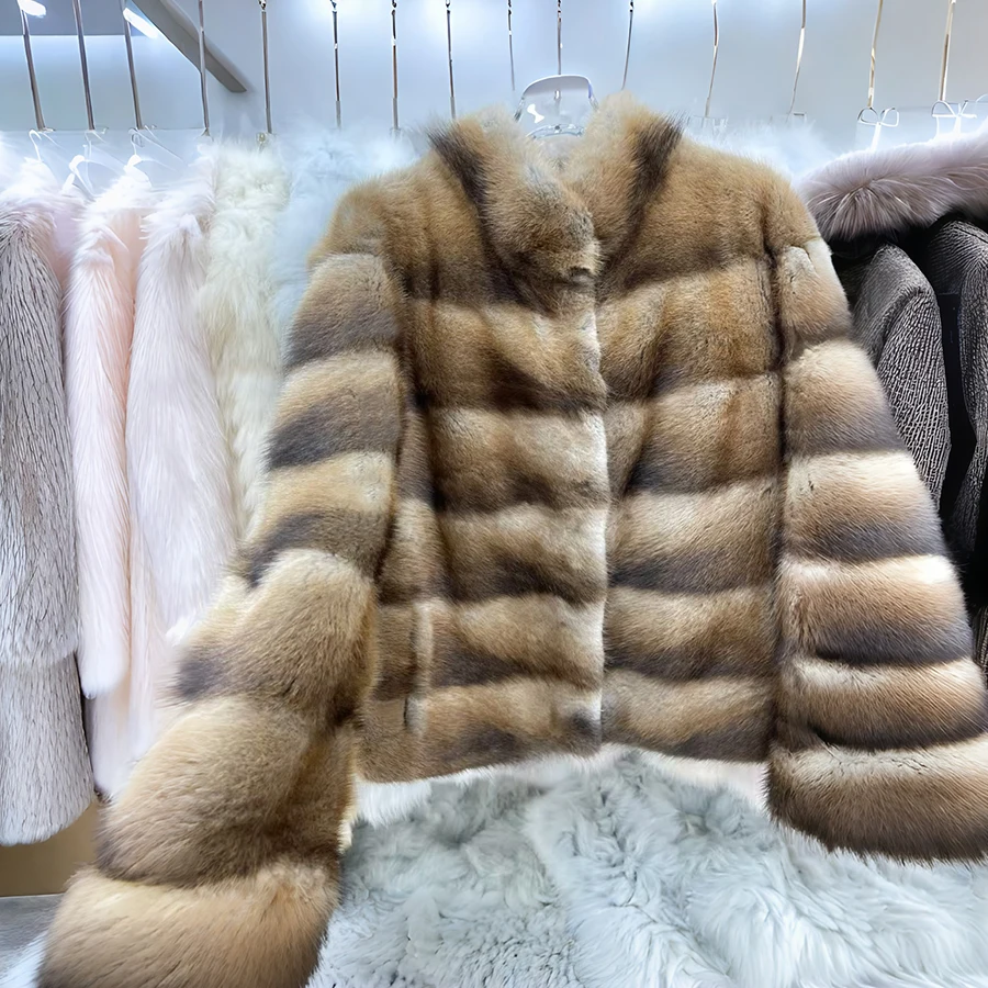 سترات شتوية من فراء المسكرات الحقيقي للنساء معطف فرو طبيعي أنيق فضفاض معطف فرو حقيقي بجناح الخفّاش