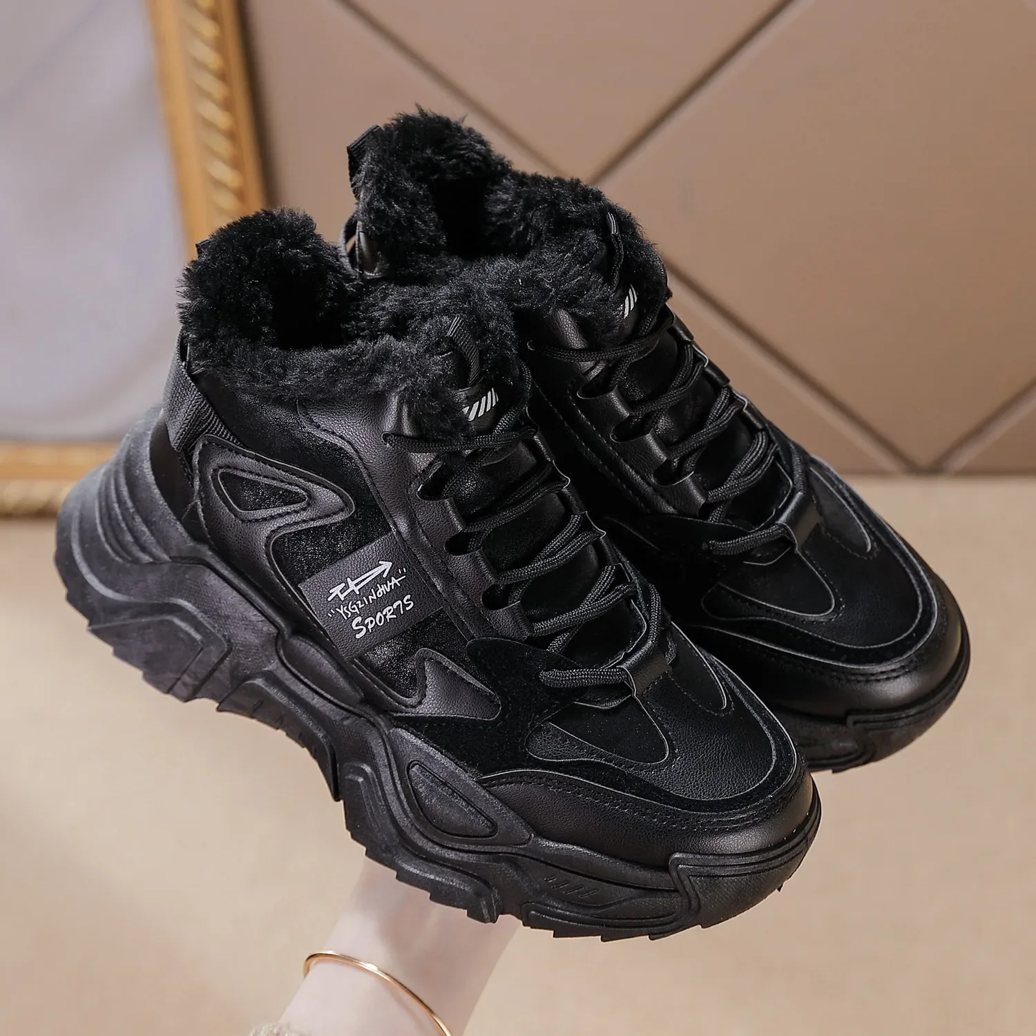 Comemore-Zapatos Deportivos de terciopelo con plataforma para mujer, botas de nieve cómodas, zapatillas gruesas de invierno, 2024