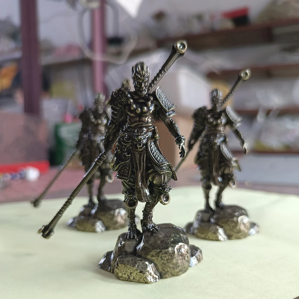 1-częściowa nowa czarna mityczna miniaturowa statuetka Wukong Metalowa rzeźba Wukong Rękodzieło Ozdoba na biurko