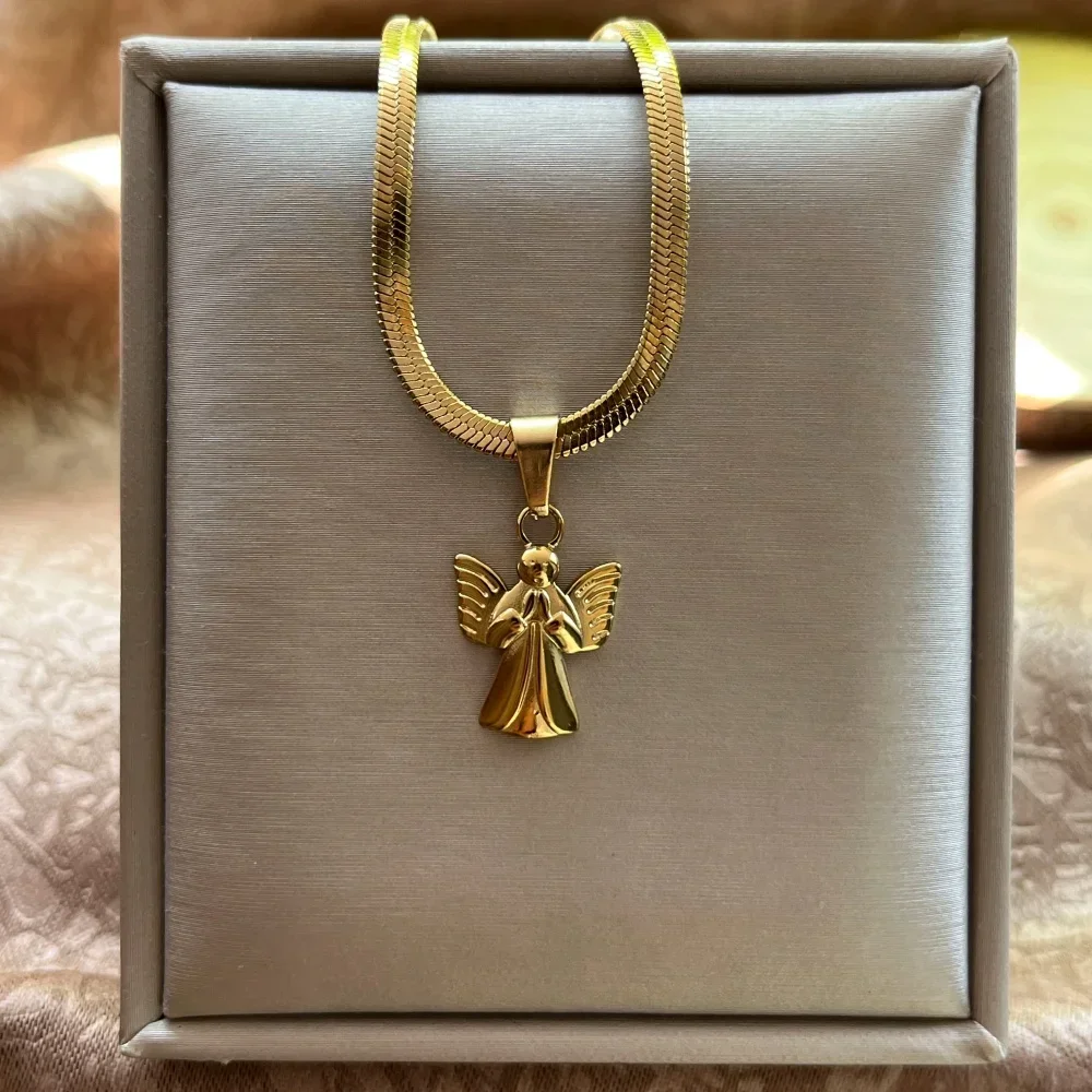 Gold Color Guardian Angel Cupid Necklace Cherub Necklace for Women Lucky Jewelry Gifts Archangel Michael Blade Chain Chokers