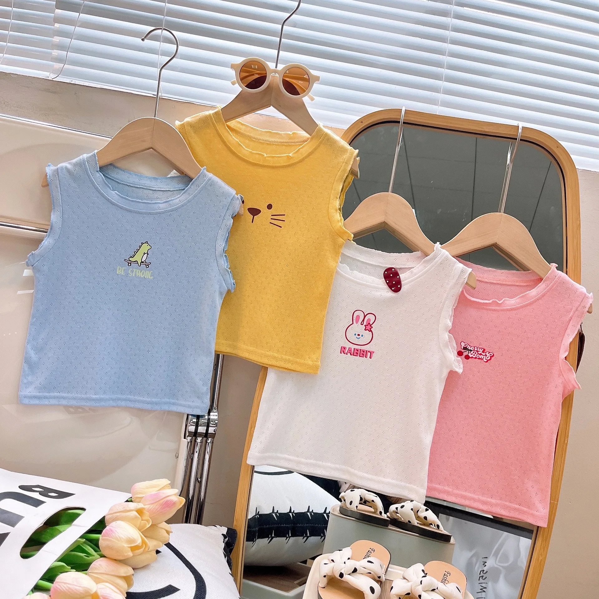 

2026 Summer New Children Sleeveless T Shirts Cotton Girls Thin Breathable Tops Boys Cute Cartoon Print Vest Kids Clothes